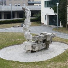 Fontána s plastikou Otvírání studánek v Pisárkách