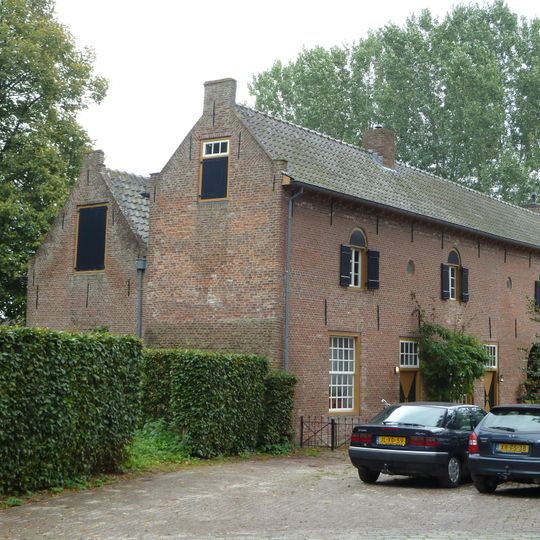 Nemerlaer: bijgebouw