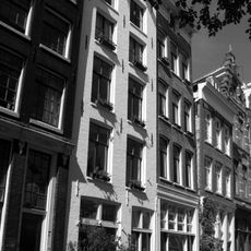 Kromme Waal 12, Amsterdam