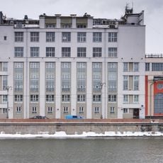 Раушская набережная 14