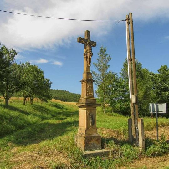 Kříž na okraji Lesnice