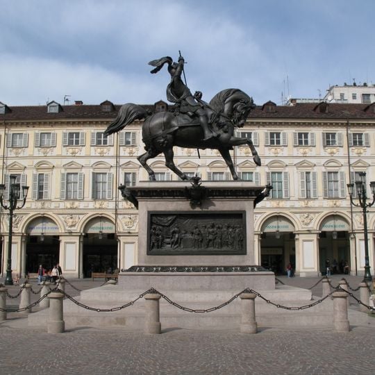 Statue équestre d'Emmanuel-Philibert de Savoie