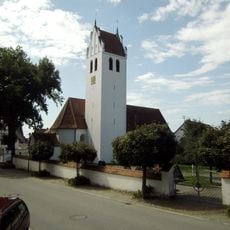 Eiche bei der Kirche