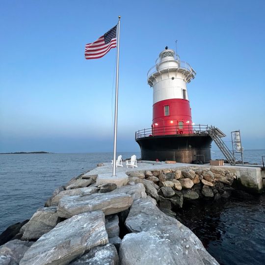 Greens Ledge Light