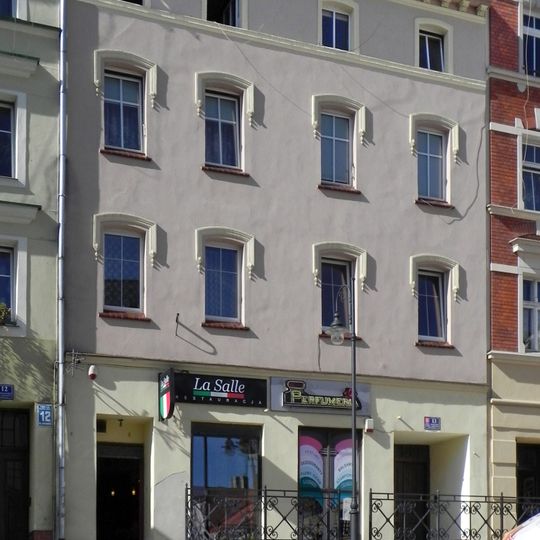 13 Wolności Square in Bystrzyca Kłodzka