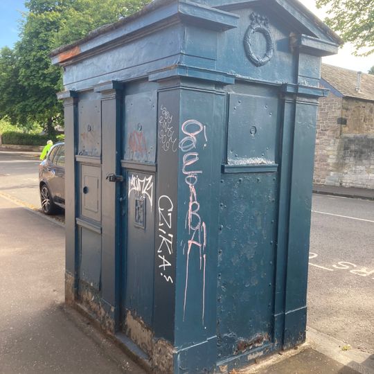 Edinburgh, Whitehouse Loan, Police Call Box