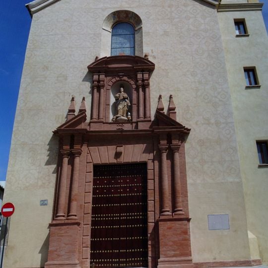 Iglesia de la Limpia Concepción de Nuestra Señora y portada del antiguo convento de los Carmelitas Descalzos