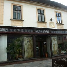 Pamětní deska Karla Strakatého na domě třída J. P. Koubka č. 87 v Blatné