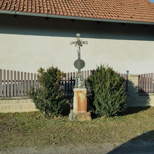 Kříž ve Vlkovické