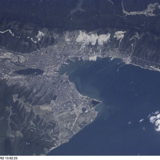 Tsemes Bay