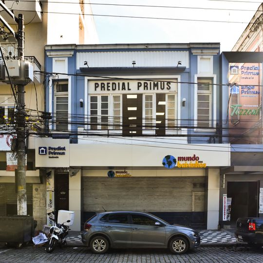 Imóvel à Praça Getúlio Vargas, nº 88