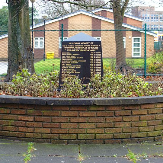 Hillsborough Memorial, Crosby