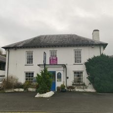 Feathers Royal Hotel,Alban Square