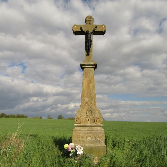 Kříž v Benkově na Benkovském kopci