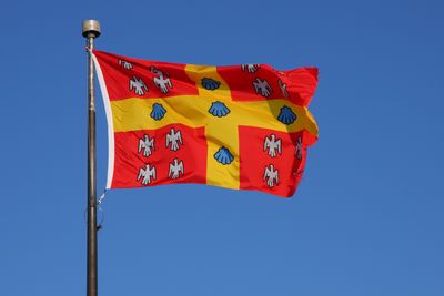 Flag 2