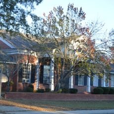 Robert Smalls School