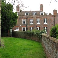 Knowlton Court