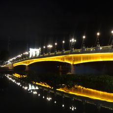 Puente Jones