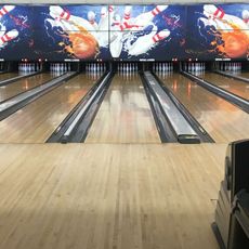 Royal Lanes Family Entertainment Center
