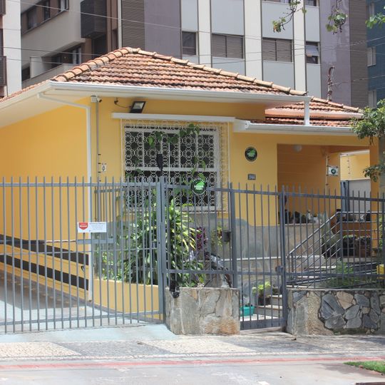 Imóvel à Rua Piauí, nº 1046