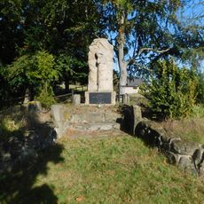 Pomník padlým v Hájích