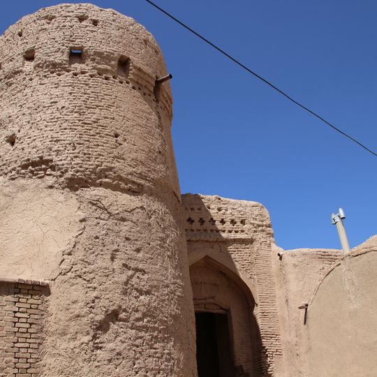 City walls of Nadushan