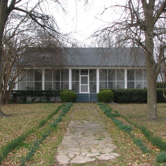 Junius R. Ward House
