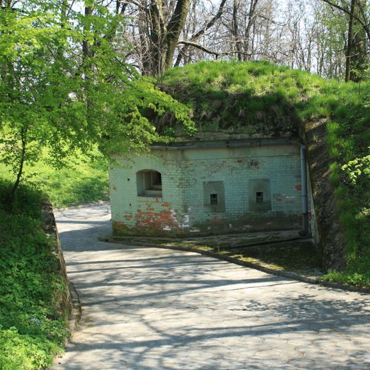 Fort pancerny pomocniczy 50 ½ WEST "Kosocice"