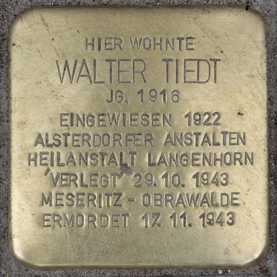 Stolperstein en memoria de Walter Tiedt