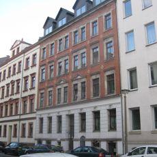Mietshaus in geschlossener Bebauung Philippstraße 4