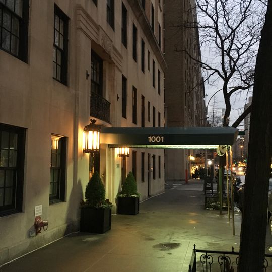1001 Park Avenue