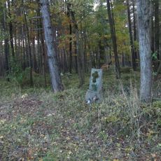 Kříž u křižovatky severně od Hvozdu