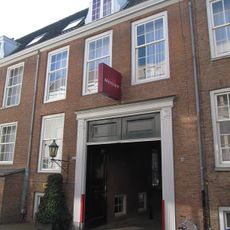 Hoekhuis van het 'noortse-bos-type'