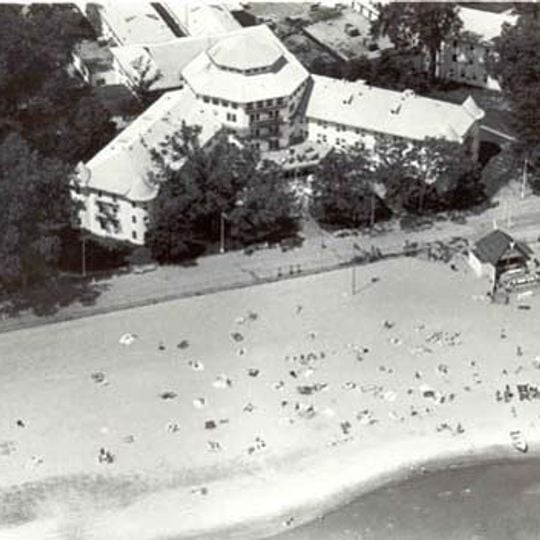 Hotel Breakers