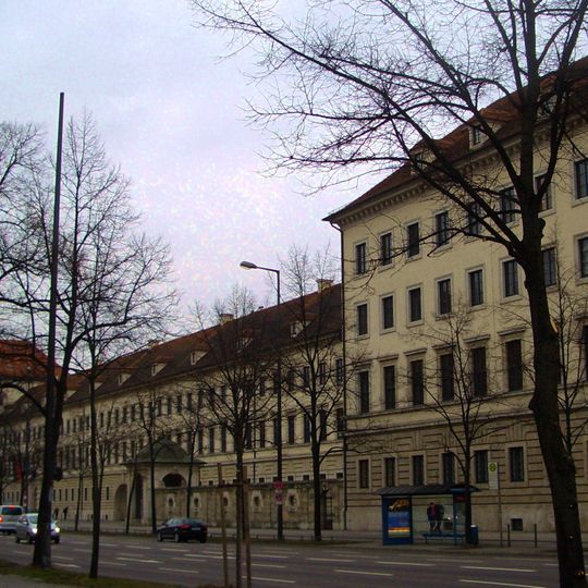 Bayerisches Staatsministerium für Wirtschaft und Medien, Energie und Technologie / Bibliothek
