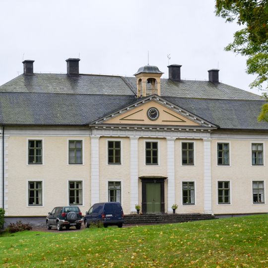 Degla manor