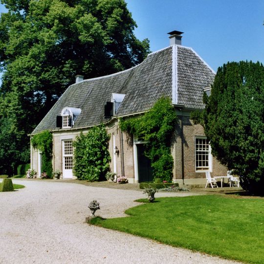 Huis te Windesheim, oostelijk bouwhuis