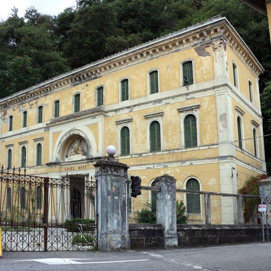 Stabilmento termale Terme Alte