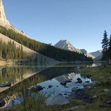 Elbow Lake