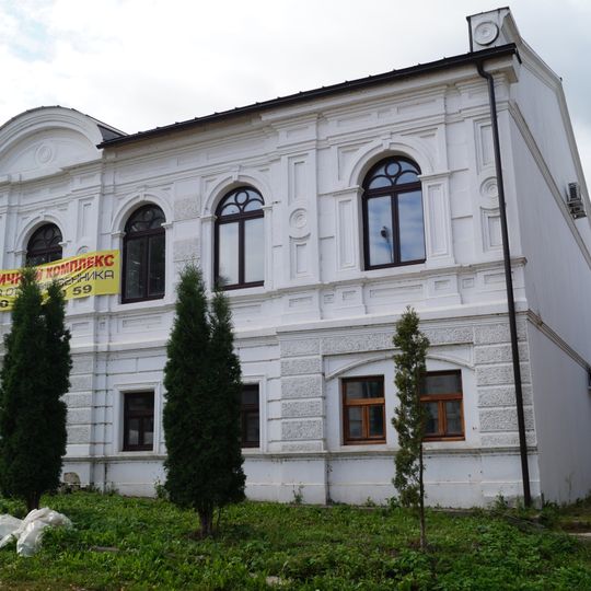 Дом Семеновых