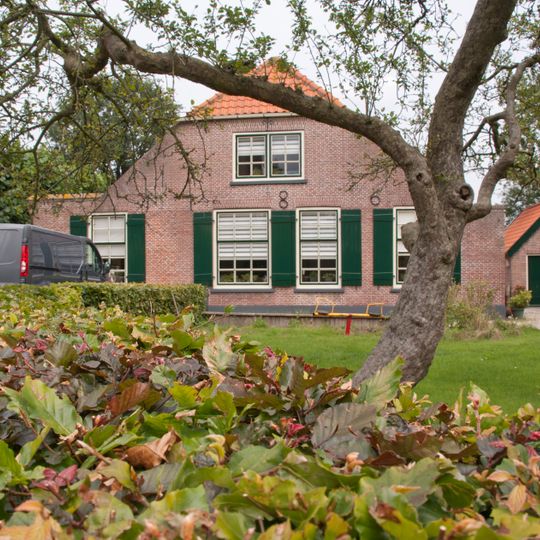 Muldershuis, nabij de molen 'De Duif'