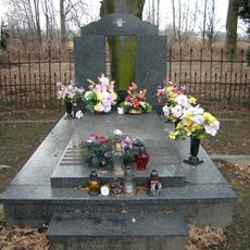 Mogiła ofiar oświęcimskich w Bodzanowie