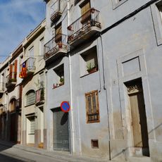 Carrer Pere Alagret, 2-12