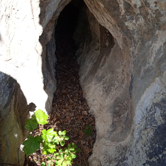 Strázsa-hegyi Délretárt Cave