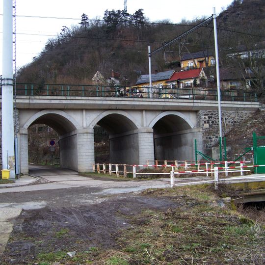 Železniční most v Podmoráni