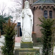 Statue of Sacred Heart of Jesus Christ