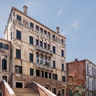 Palazzo Giustinian Loredan a San Stin
