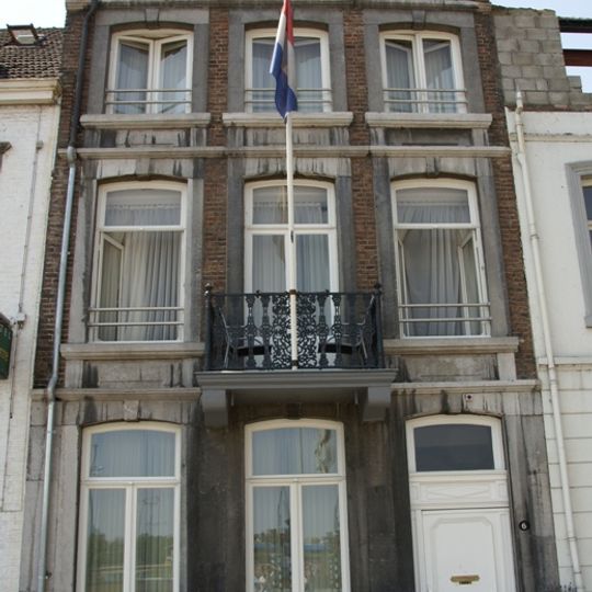 Van Hasseltkade 6, Maastricht