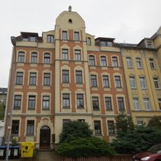 Mietshaus in geschlossener Bebauung konzipiert Elsasser Straße 15