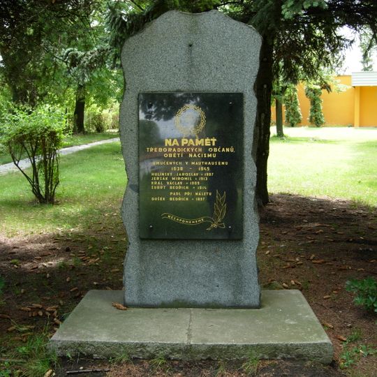 Pomník obětem nacismu 1939-1945 v Třeboradicích